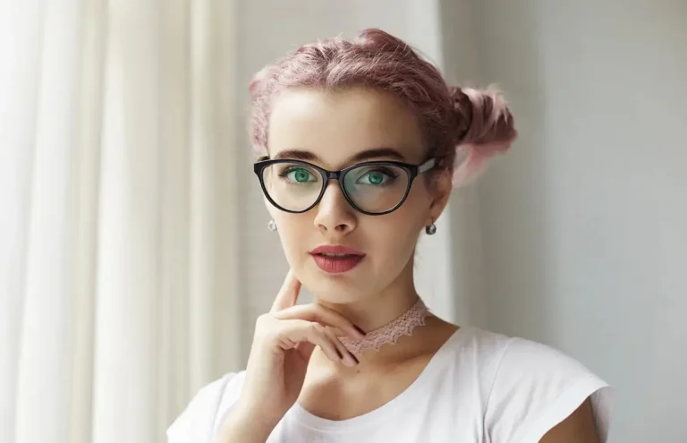 Cat-Eye vs Round Frames